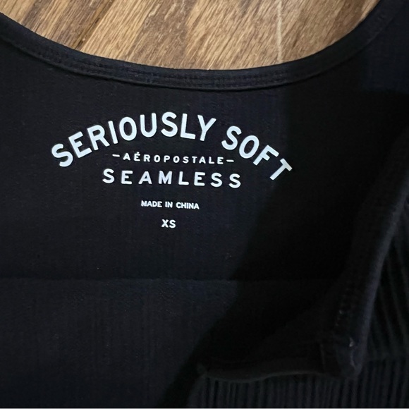 Aeropostale Seamless Notch-neck Cropped Tank - size XS - Picture 5 of 5